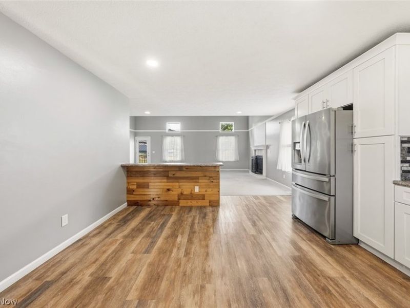 38524 Terrell Drive, North Ridgeville, OH 44039 Photo 12