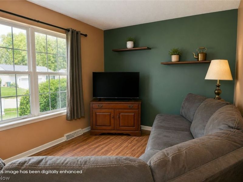 906 Elizabeth Court, Cuyahoga Falls, OH 44221 Photo 10