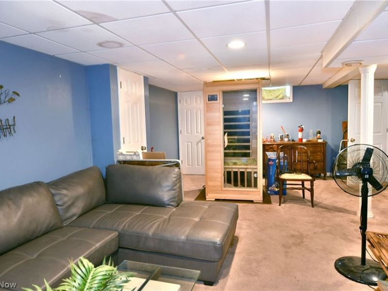 906 Elizabeth Court, Cuyahoga Falls, OH 44221 Photo 36