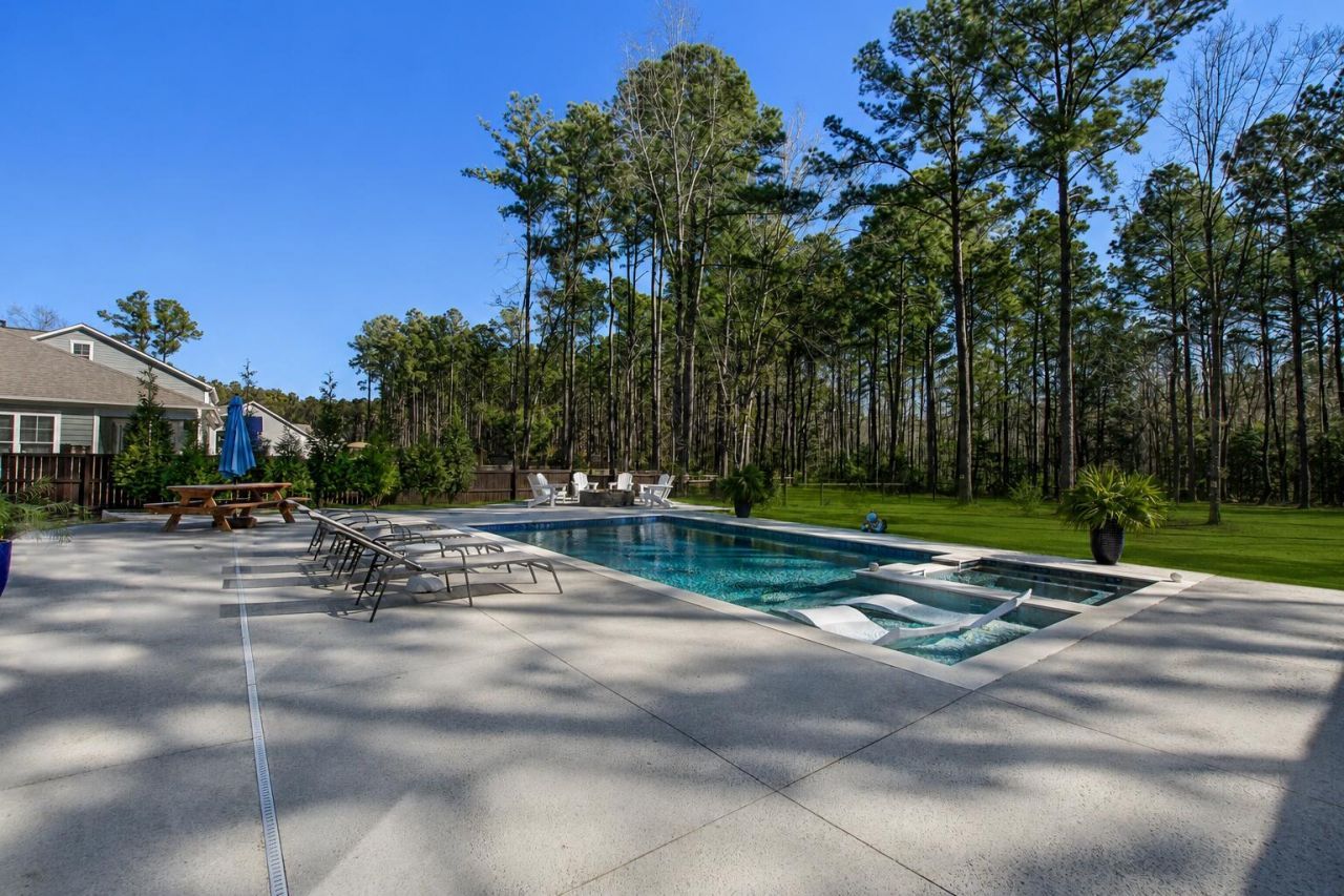 421 Bowstring Drive Photo 43