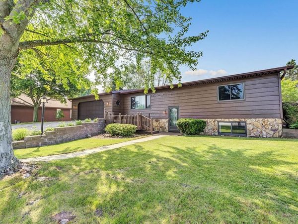 1315 SUNRISE COURT, Kewaunee, WI 54216