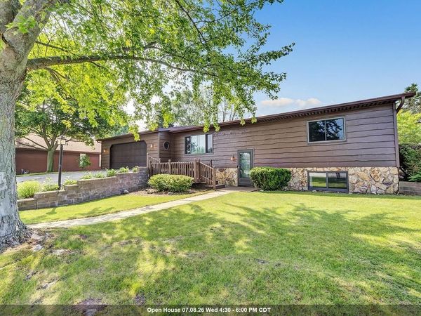 1315 SUNRISE COURT, Kewaunee, WI 54216