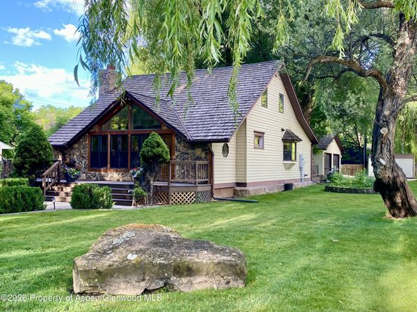 589 6th Street, Meeker, CO 81641