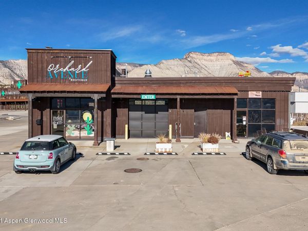 258 S Railroad Avenue, Parachute, CO 81635