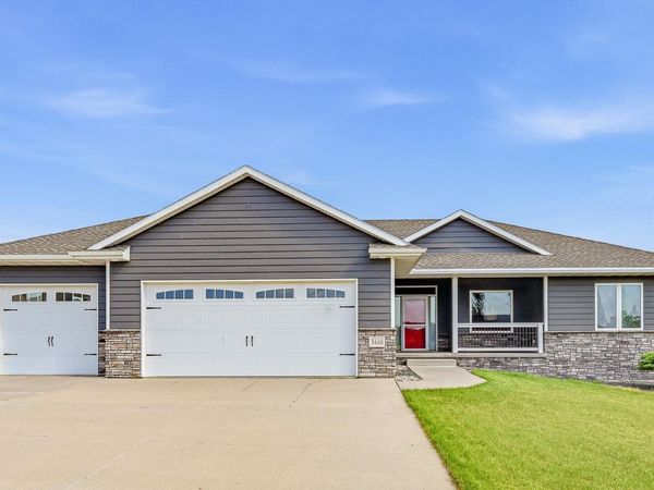3440 Wanamaker, Sioux City, IA 51106