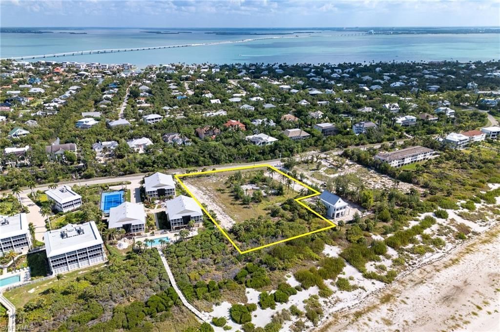 555 E Gulf Dr , Sanibel, FL 33957 Photo