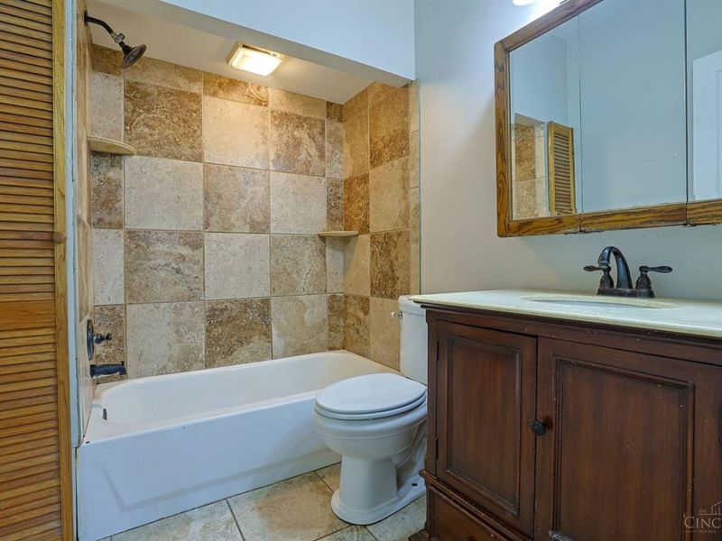 1613 Oberon Drive, Middletown, OH 45042 Photo 27