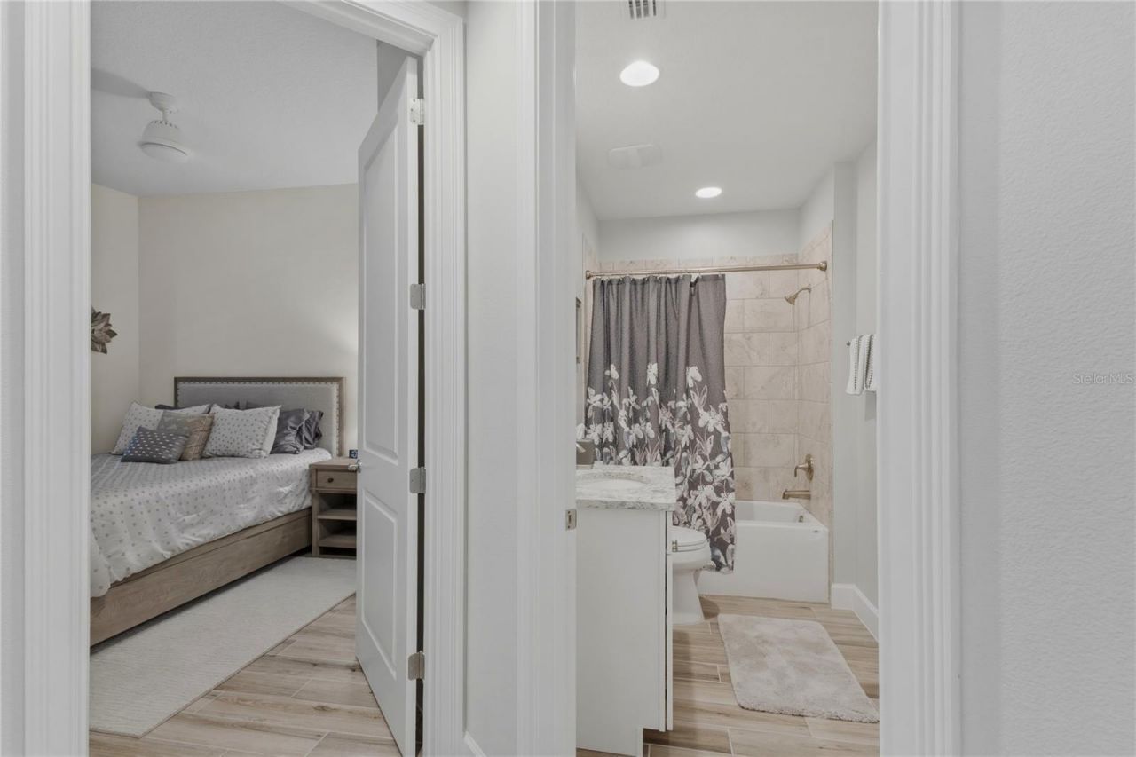 807 S Atlantic Avenue, Unit 303, New Smyrna Beach, FL 32169 Photo