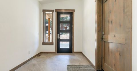 13436 Weisshorn Avenue, Truckee, CA 96161 Photo