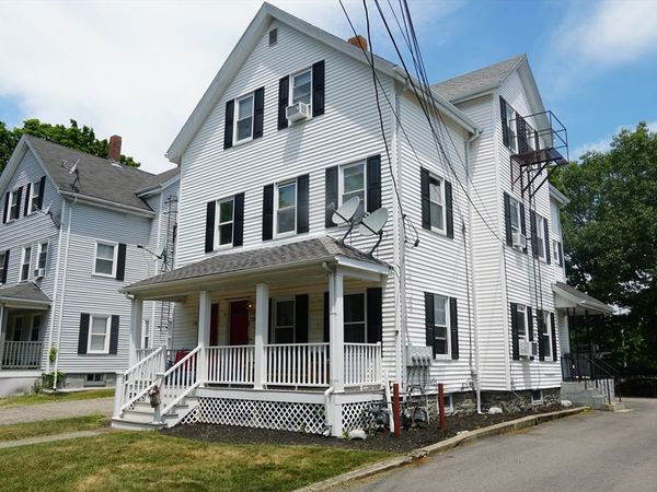 170 Middleboro Ave, Unit 3, Taunton, MA 02718