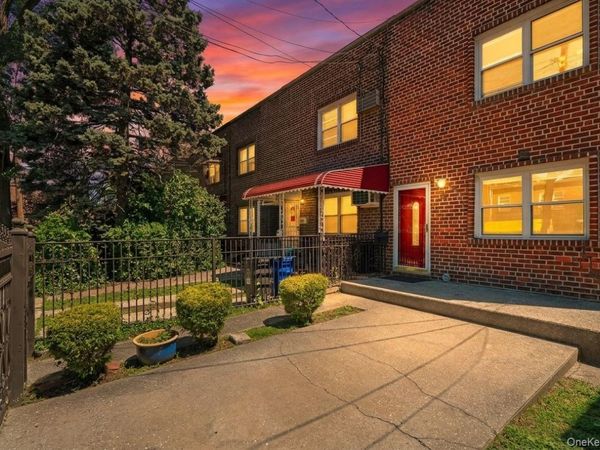 1822 Delancey Place , Bronx, NY 10462