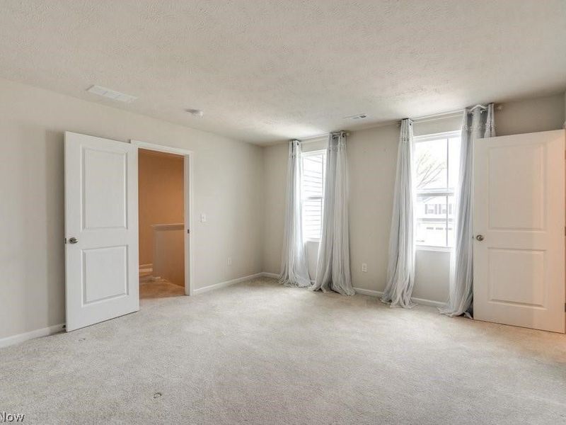 221 River Run Drive, Elyria, OH 44035 Photo 25