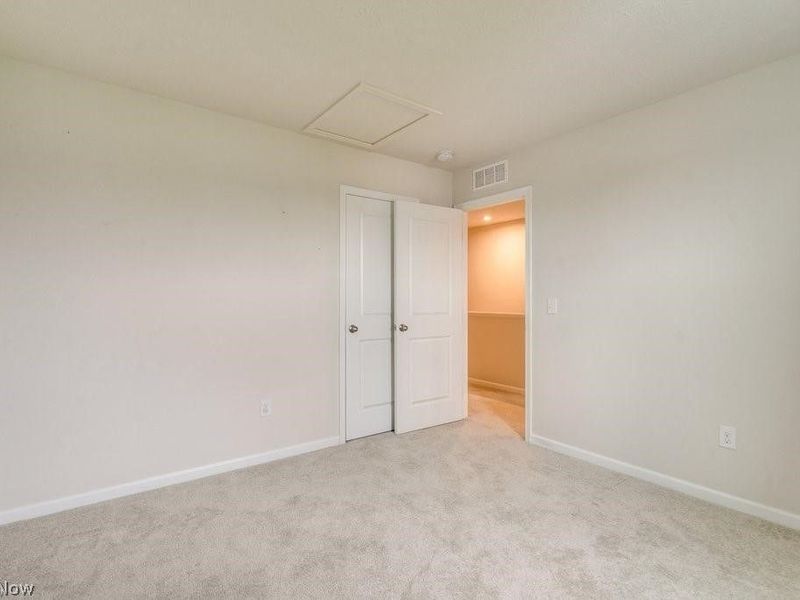 221 River Run Drive, Elyria, OH 44035 Photo 8