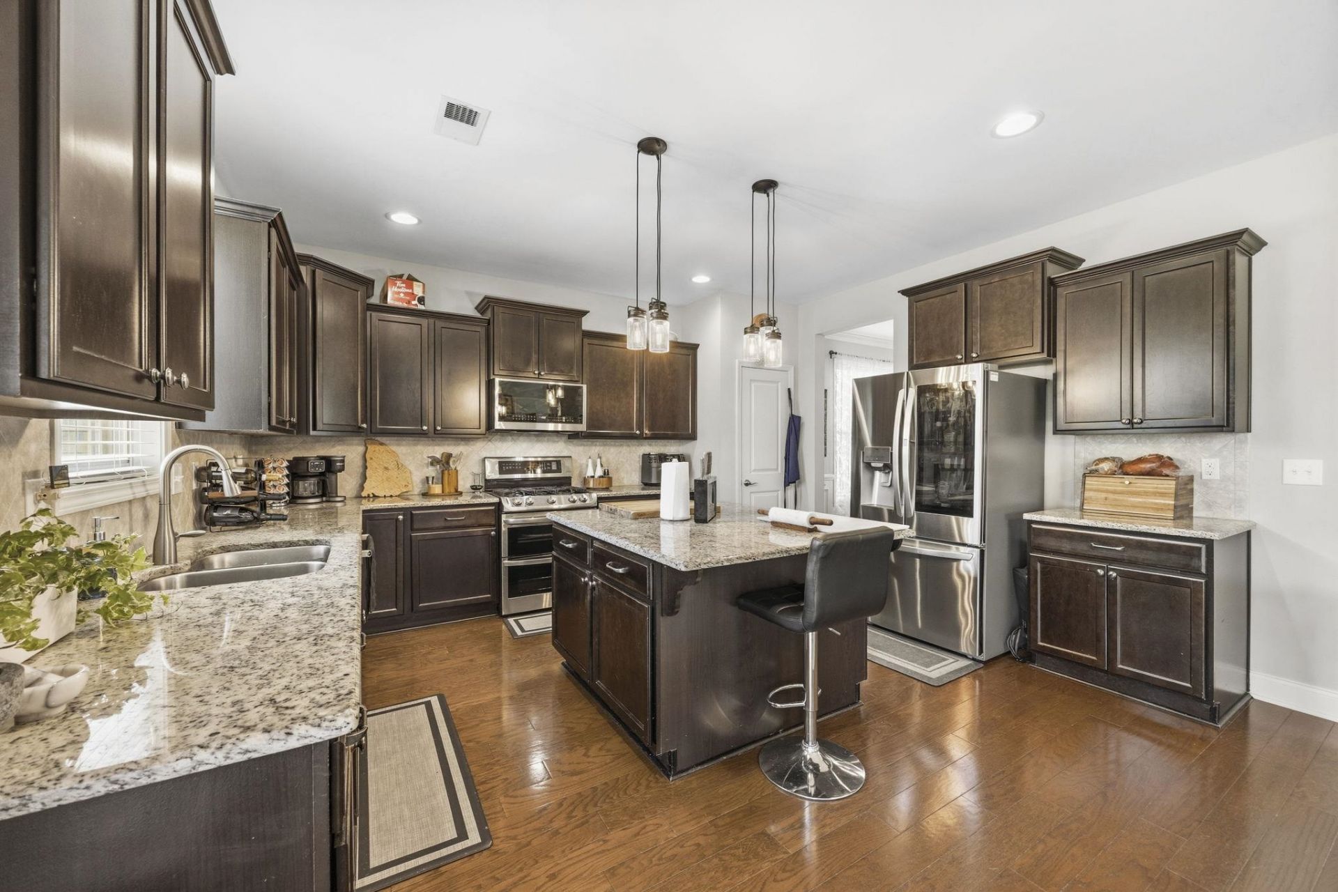 1125 Wyatt Ln. Photo 20