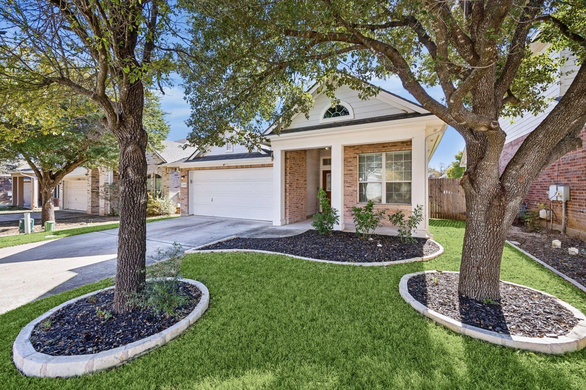 2995 N Overland St, Round Rock, TX 78681 Main Photo