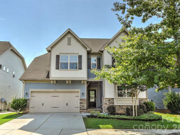 1036 Easley Street , Waxhaw, NC 28173