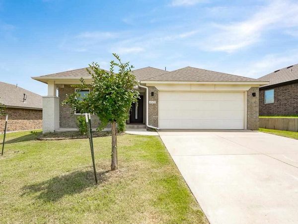 4323 S Country Club Drive, Stillwater, OK 74074
