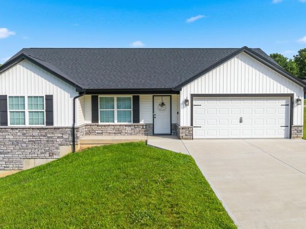 103 Sheffield Drive, Dry Ridge, KY 41035