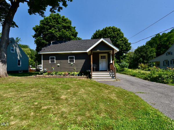 360 Ballston Road, Glenville, NY 12302