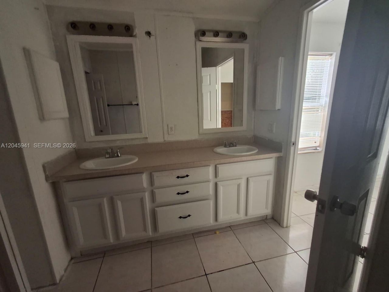 19800 SW 180 Ave, Miami, FL 33187 Photo