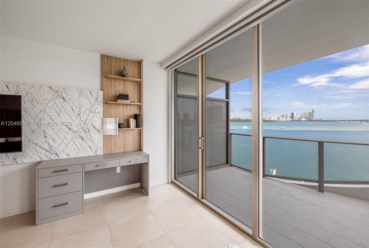 1135 103rd St , Unit 405, Bay Harbor Islands, FL 33154 Photo