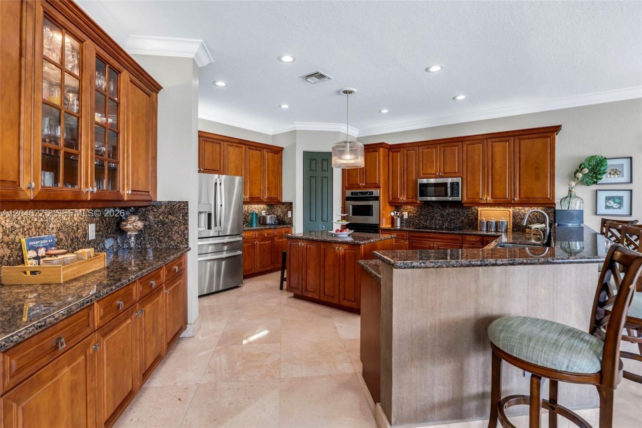 4135 SW 186th Way, Miramar, FL 33029 Photo