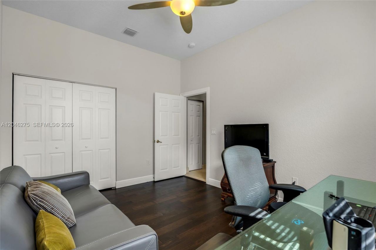4135 SW 186th Way, Miramar, FL 33029 Photo