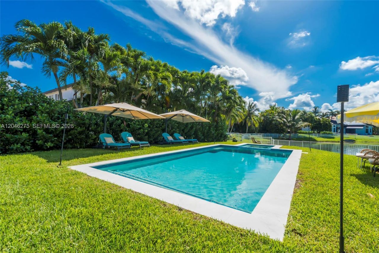 4135 SW 186th Way, Miramar, FL 33029 Photo