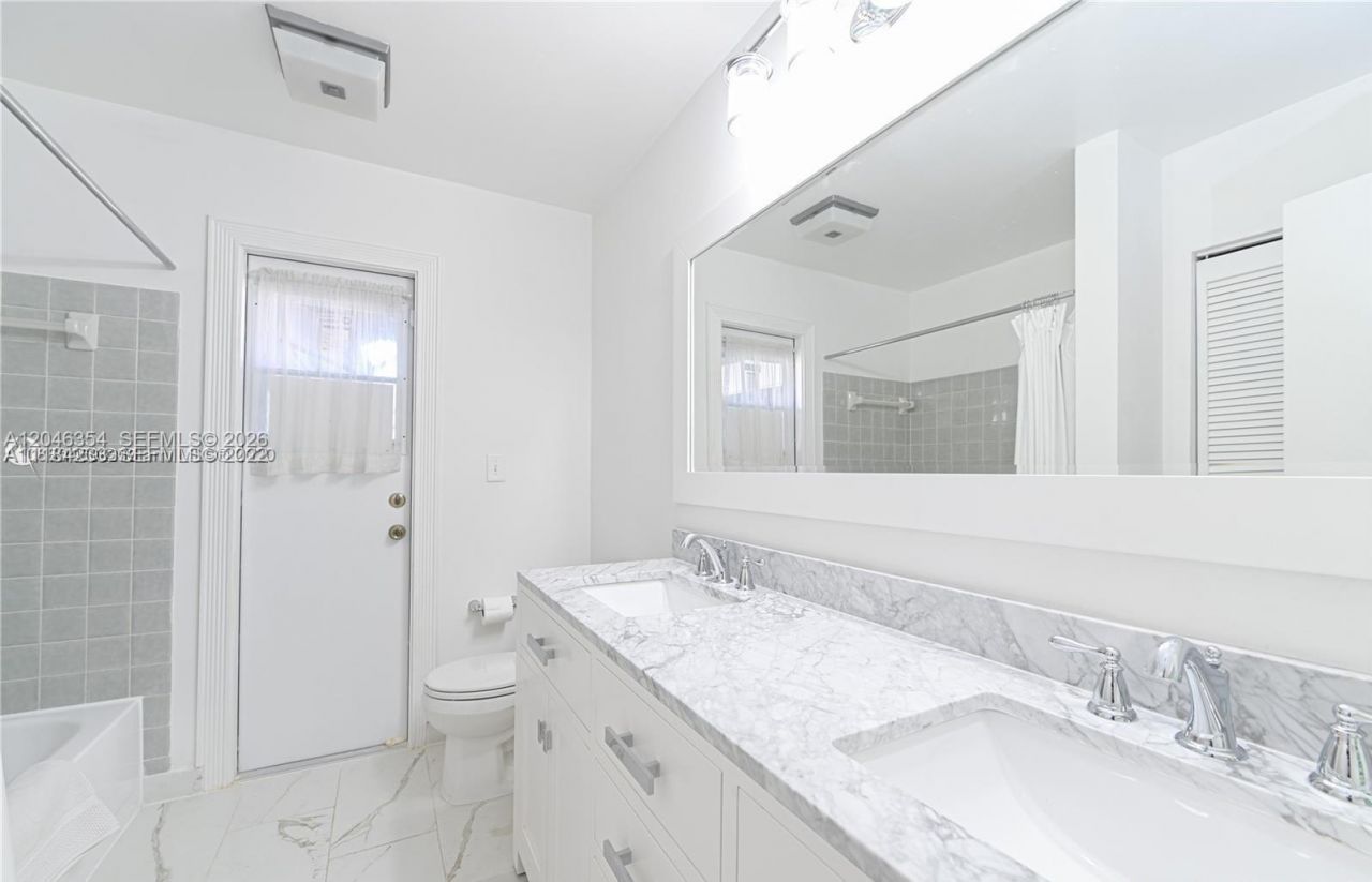 9612 SW 117th Ave, Unit 9612, Miami, FL 33186 Photo
