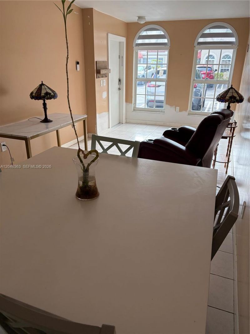 6718 NW 166th Ter, Unit 301, Miami Lakes, FL 33014 Photo