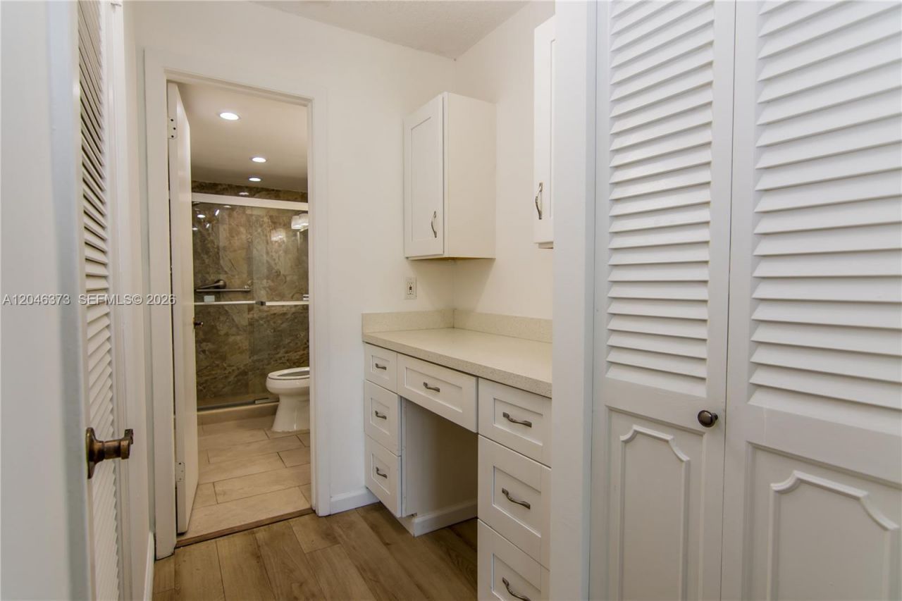 8900 Washington Blvd , Unit 117, Pembroke Pines, FL 33025 Photo