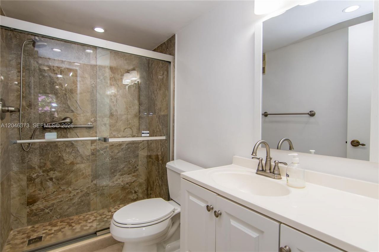 8900 Washington Blvd , Unit 117, Pembroke Pines, FL 33025 Photo