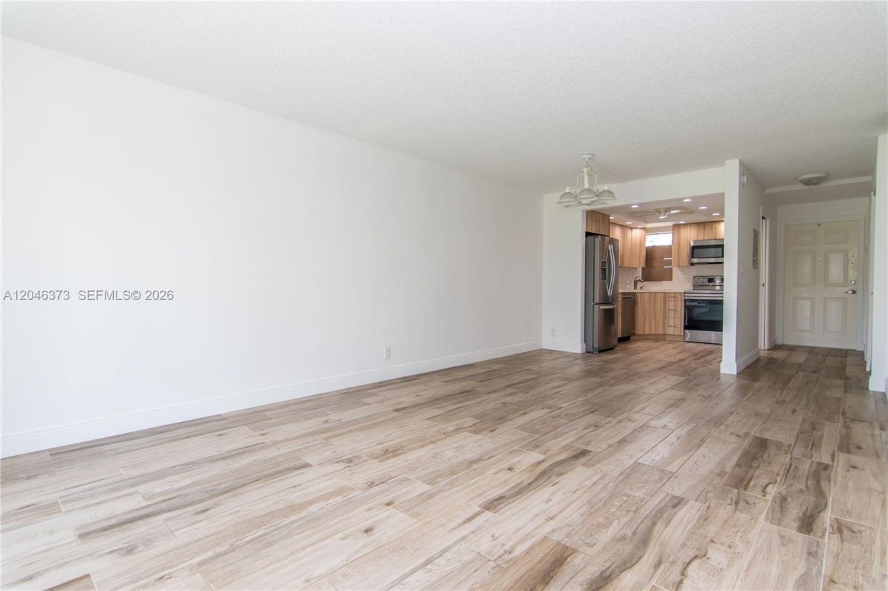 8900 Washington Blvd , Unit 117, Pembroke Pines, FL 33025 Photo