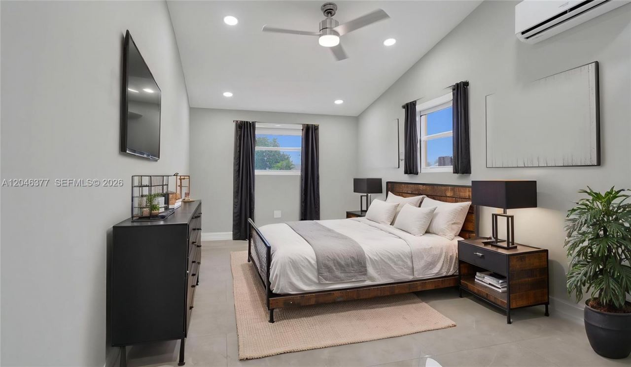 6431 S Coolidge St, Hollywood, FL 33024 Photo