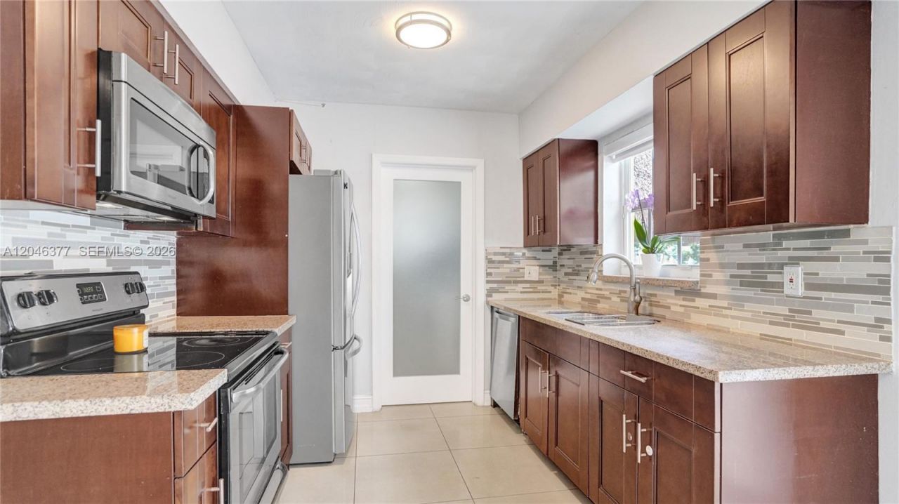 6431 S Coolidge St, Hollywood, FL 33024 Photo