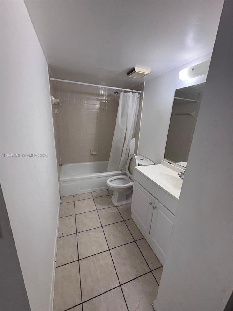8004 SW 149th Ave , Unit C205, Miami, FL 33193 Photo