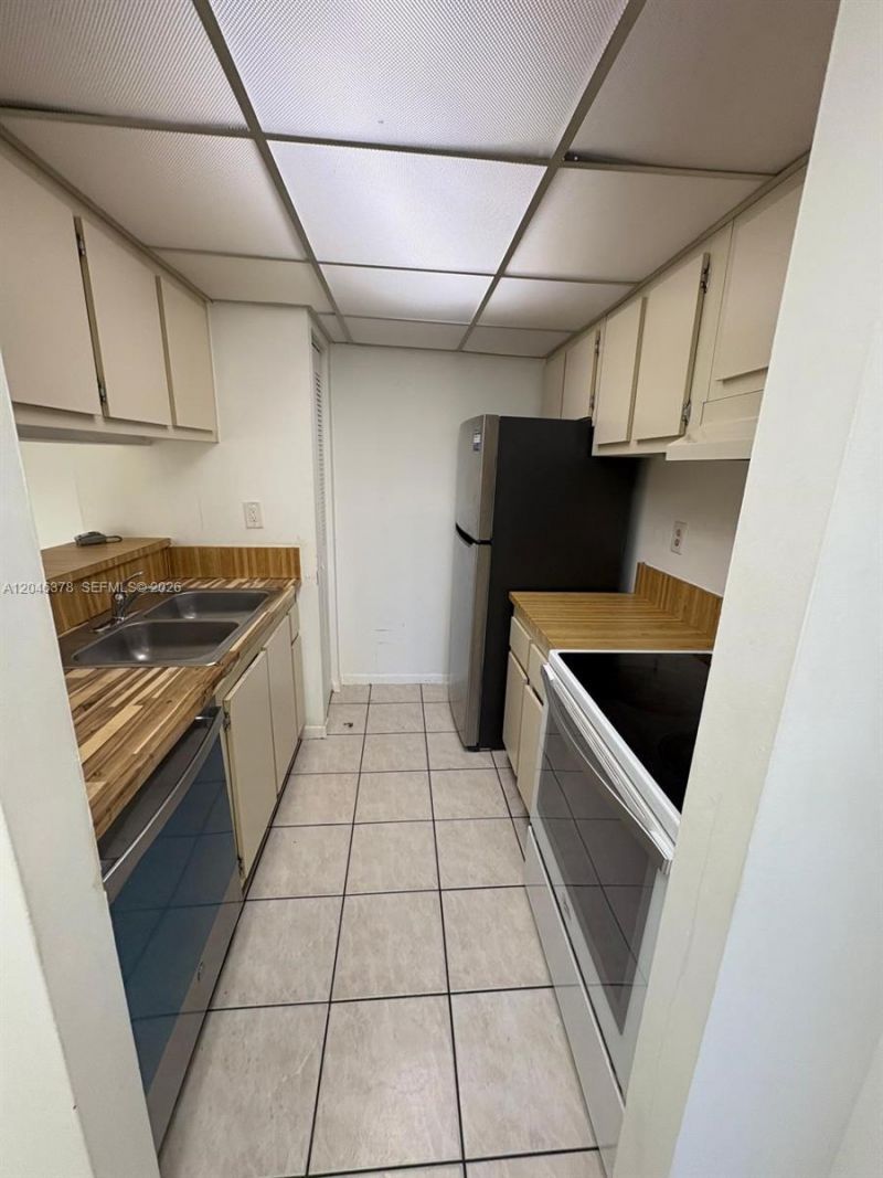 8004 SW 149th Ave , Unit C205, Miami, FL 33193 Photo
