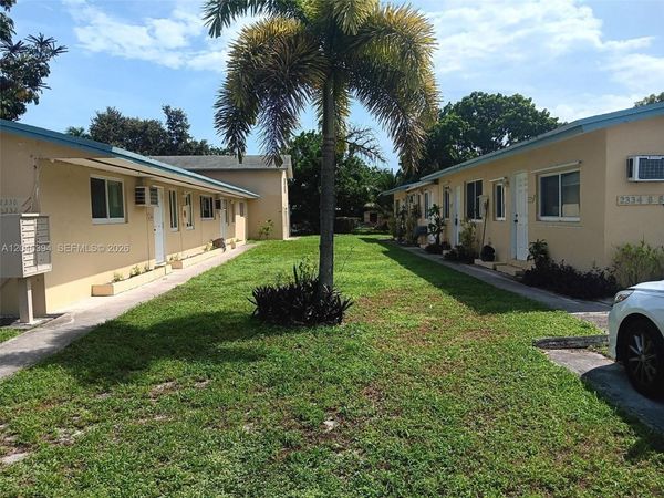 2334 Grant St , Unit 2336, Hollywood, FL 33020