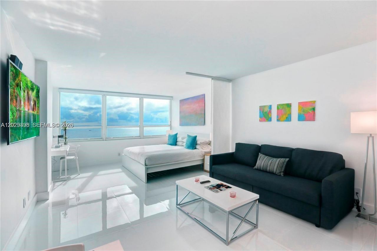 5445 Collins Avenue , Miami Beach, FL 33140 Photo
