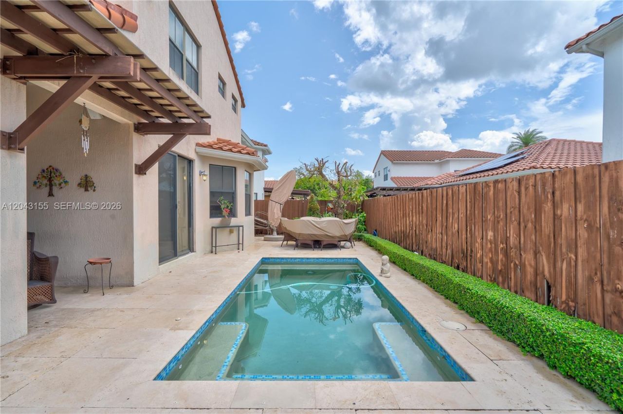 1016 NW 99th Psge , Unit 1016, Miami, FL 33172 Photo
