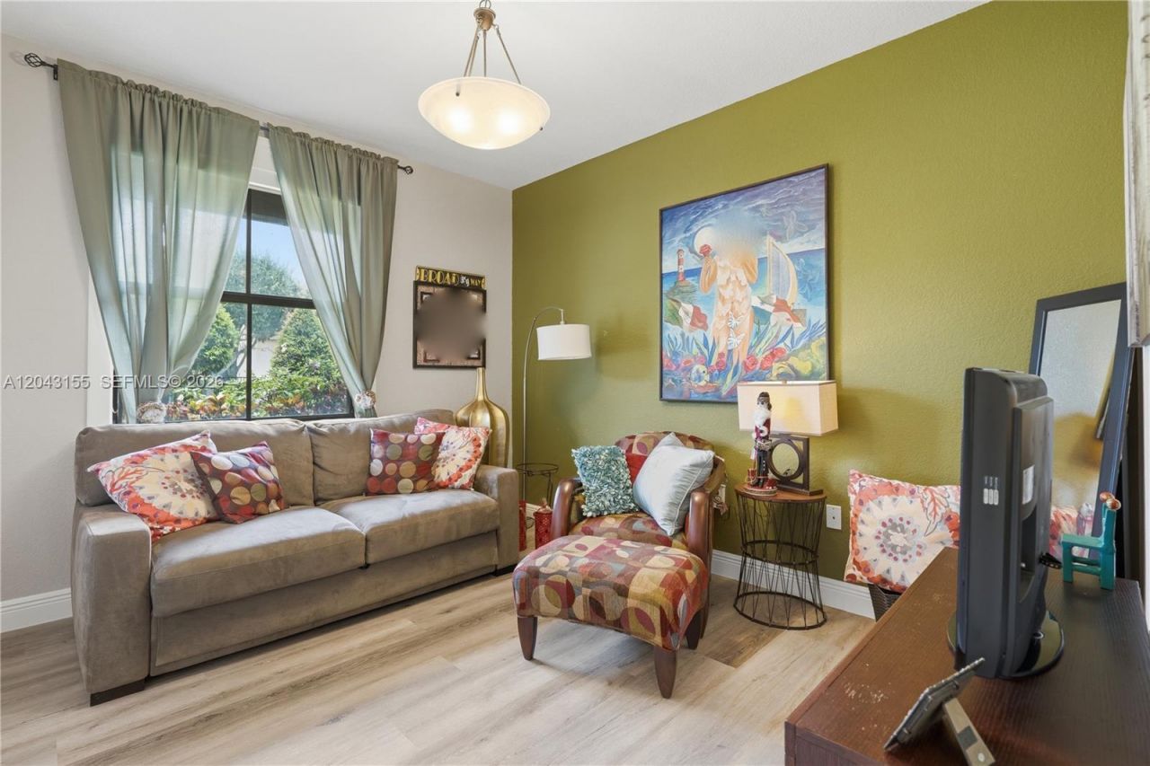 1016 NW 99th Psge , Unit 1016, Miami, FL 33172 Photo