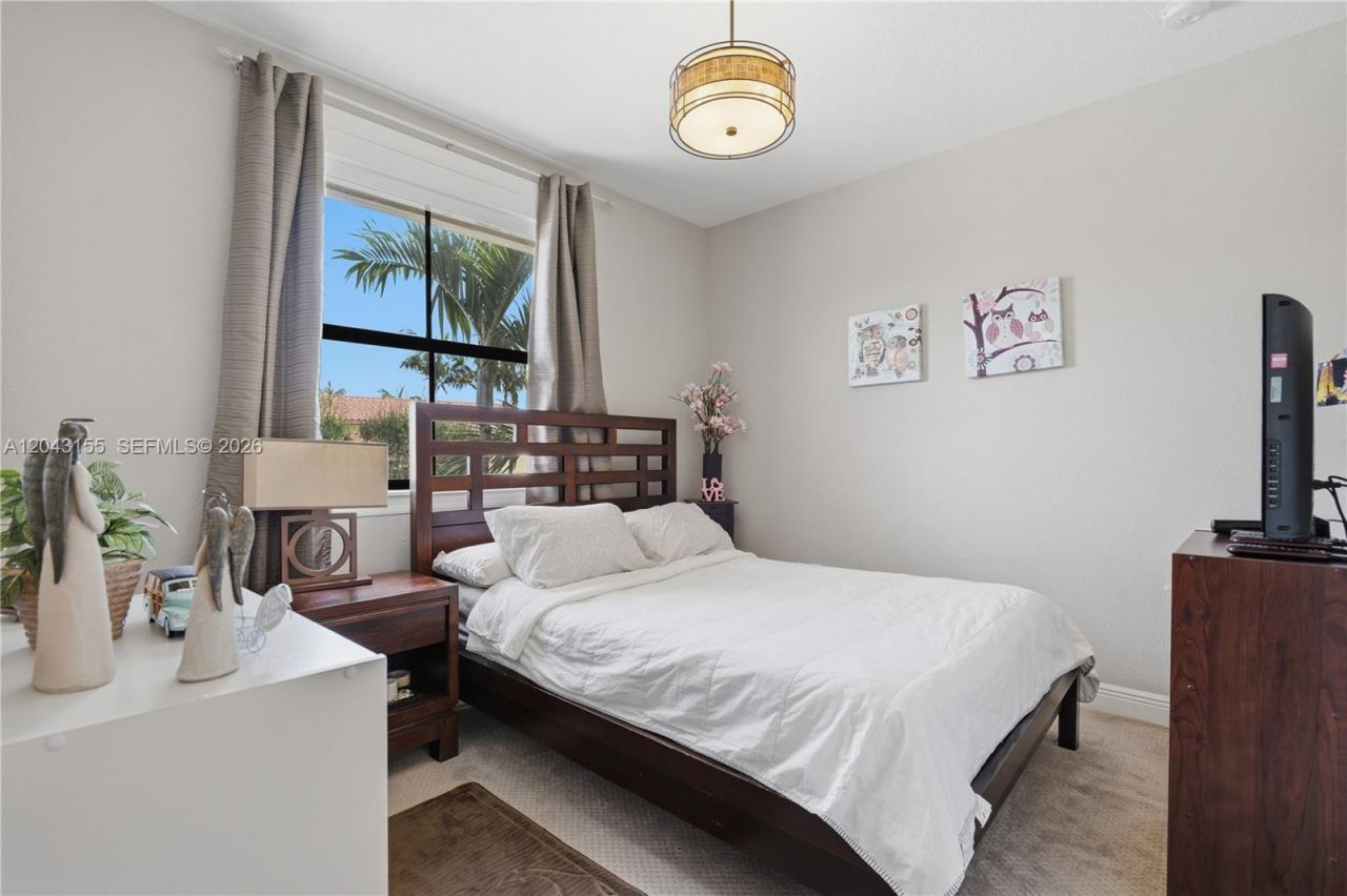 1016 NW 99th Psge , Unit 1016, Miami, FL 33172 Photo