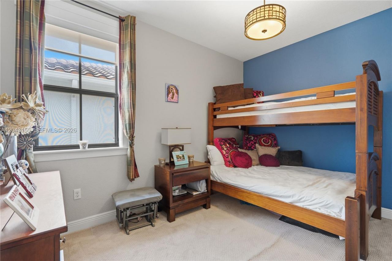1016 NW 99th Psge , Unit 1016, Miami, FL 33172 Photo