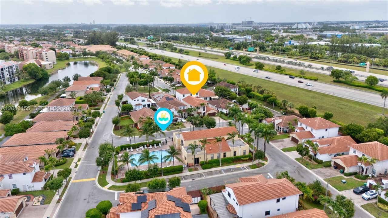 1016 NW 99th Psge , Unit 1016, Miami, FL 33172 Photo