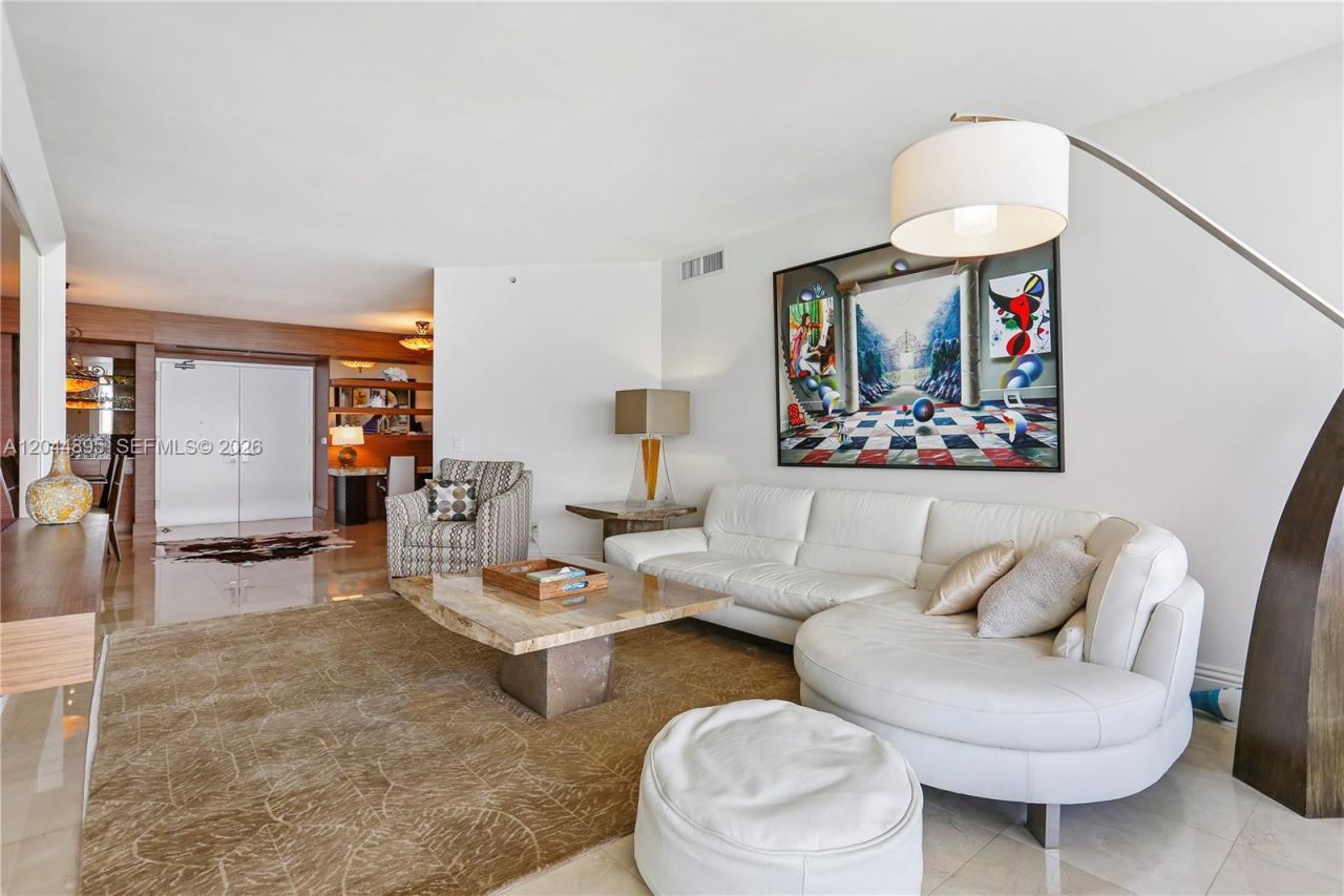4779 Collins Ave , Unit 3102, Miami Beach, FL 33140 Photo
