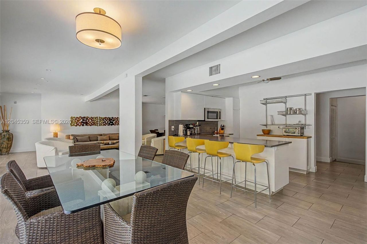 340 Atlantic Rd , Key Biscayne, FL 33149 Photo