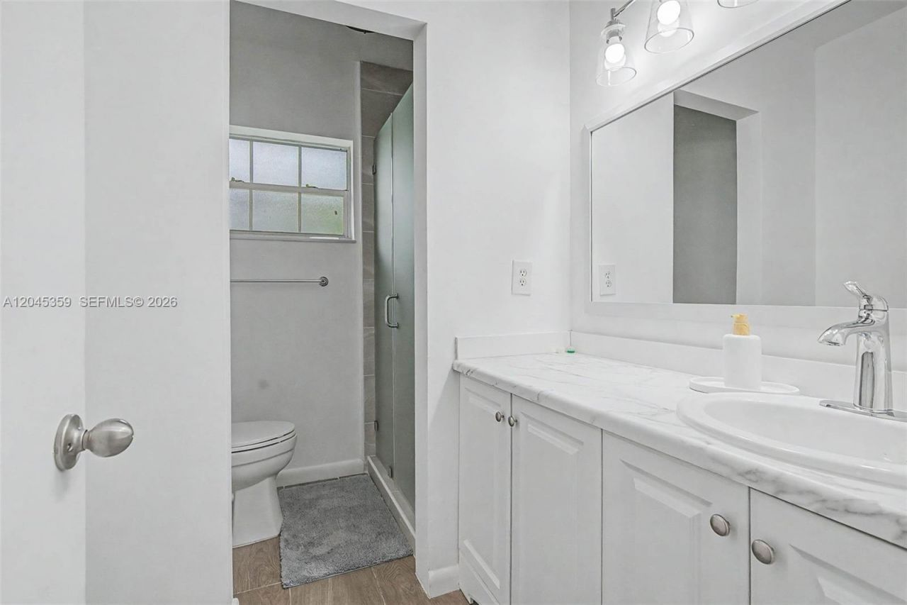 340 Atlantic Rd , Key Biscayne, FL 33149 Photo