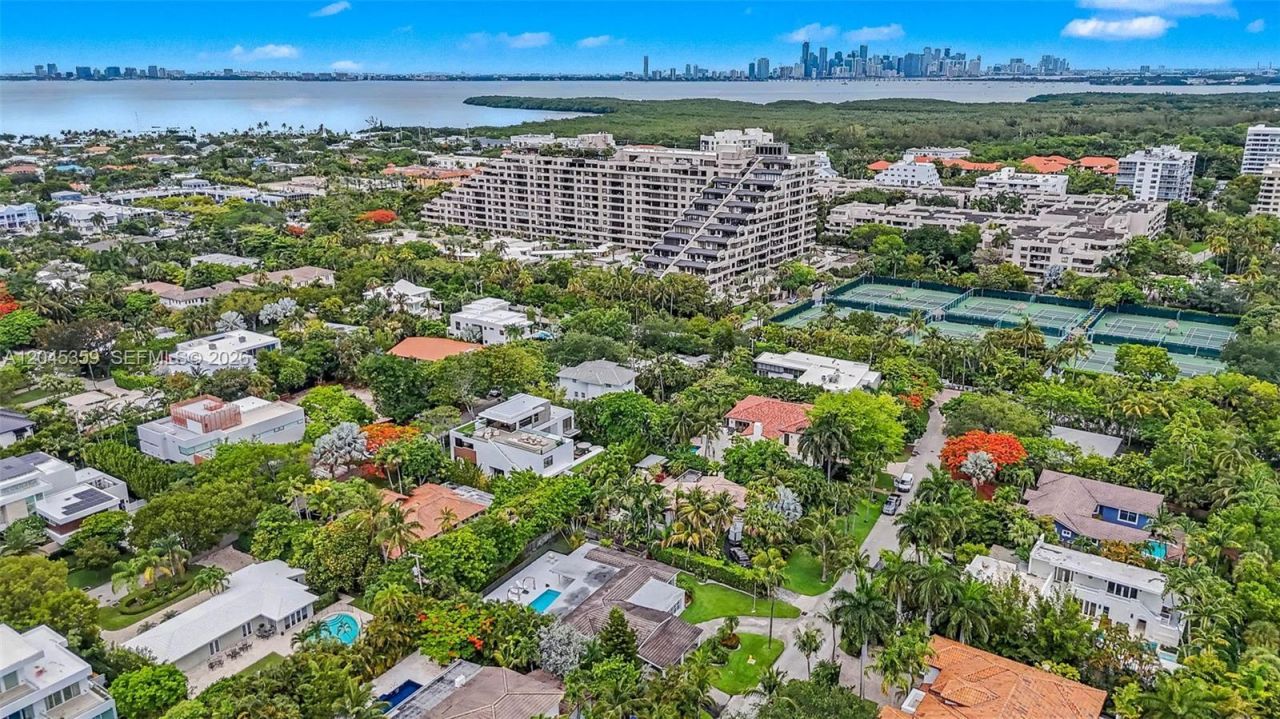 340 Atlantic Rd , Key Biscayne, FL 33149 Photo