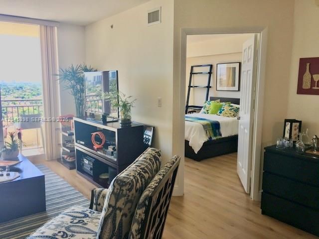 3232 SW 22nd Ter, Unit 1303, Miami, FL 33145 Photo