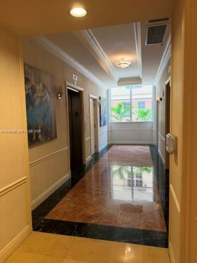 3232 SW 22nd Ter, Unit 1303, Miami, FL 33145 Photo
